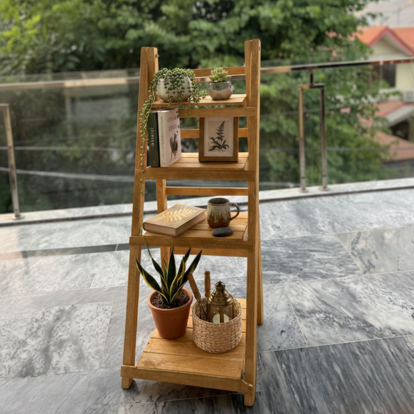 4 Tier Wood Ladder Shelf – Stylish & Space-Saving Display Rack